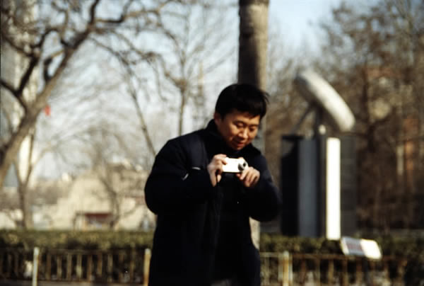 ����ʱ�ڶ�����У԰